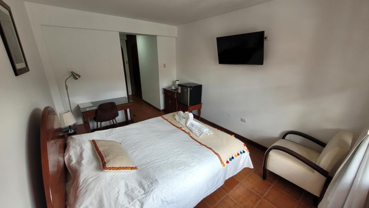 Casa Kuelap Hostal チャチャポヤス エクステリア 写真