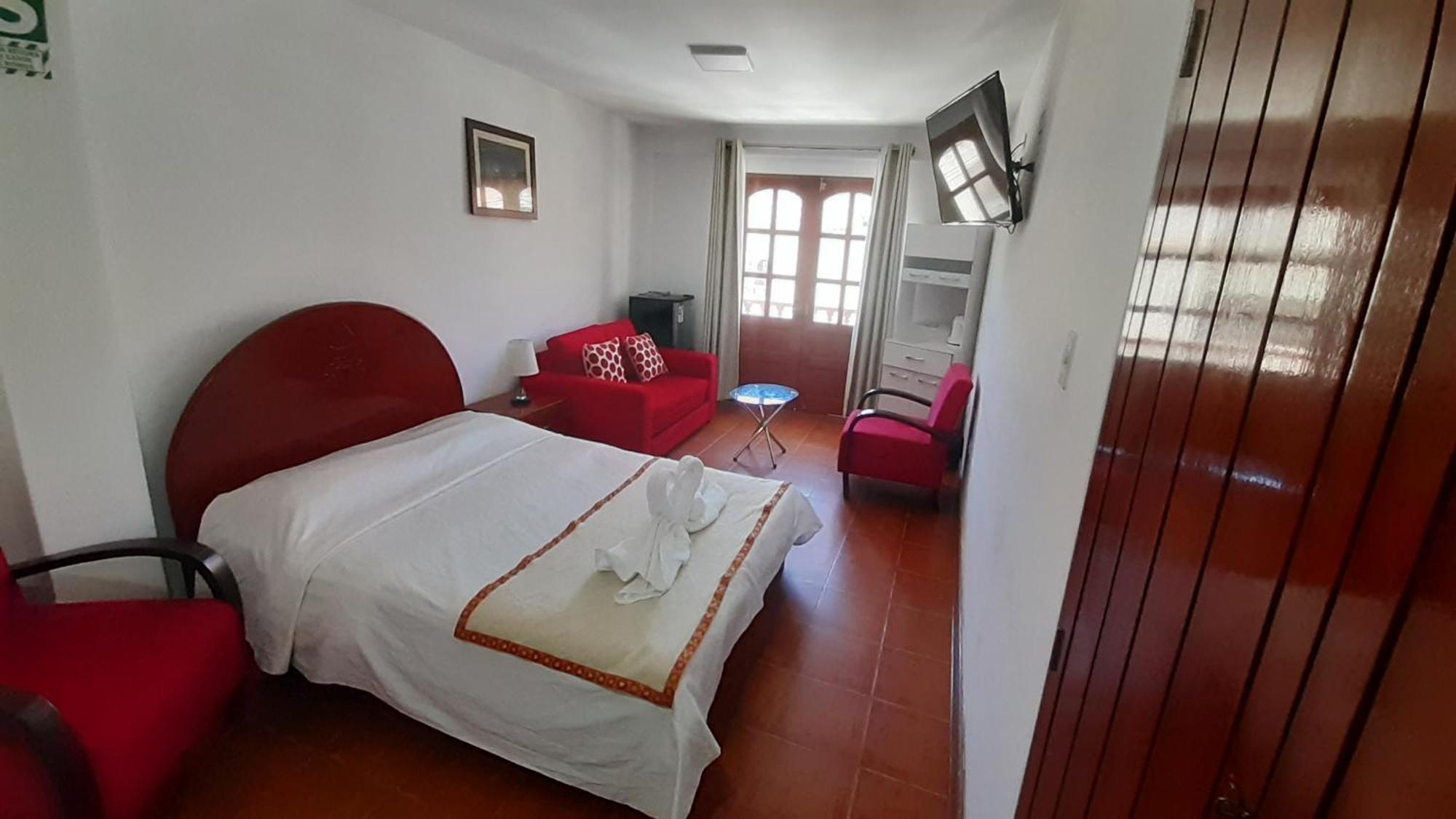 Casa Kuelap Hostal チャチャポヤス エクステリア 写真