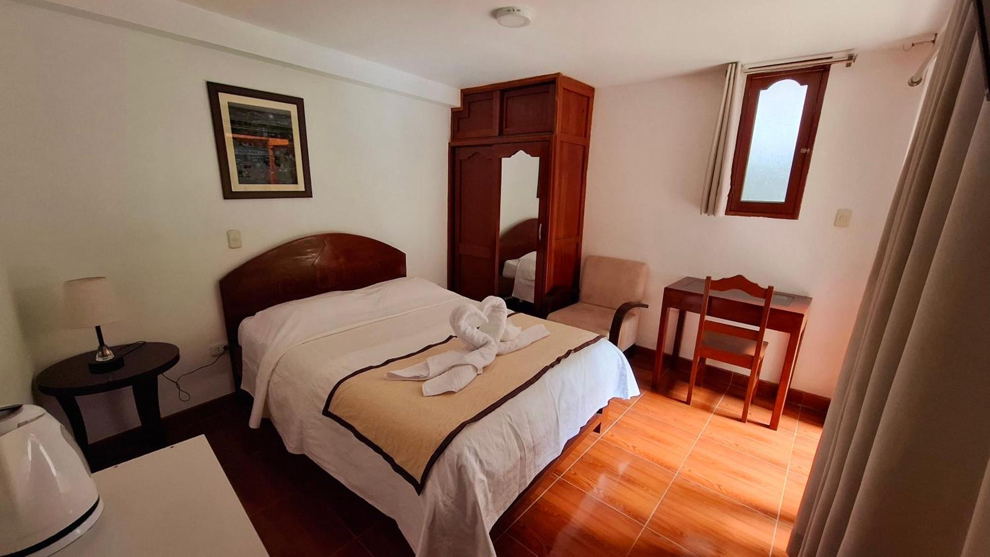 Casa Kuelap Hostal チャチャポヤス エクステリア 写真