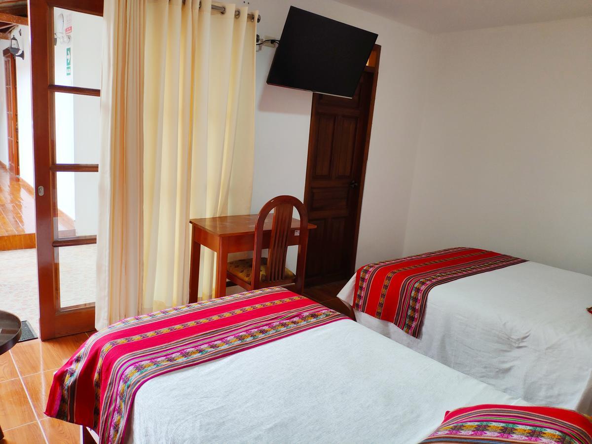 Casa Kuelap Hostal チャチャポヤス エクステリア 写真